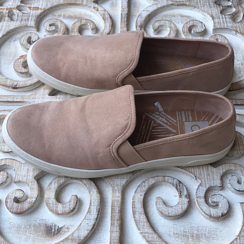 DV blush suede slip one size 10 NEW
